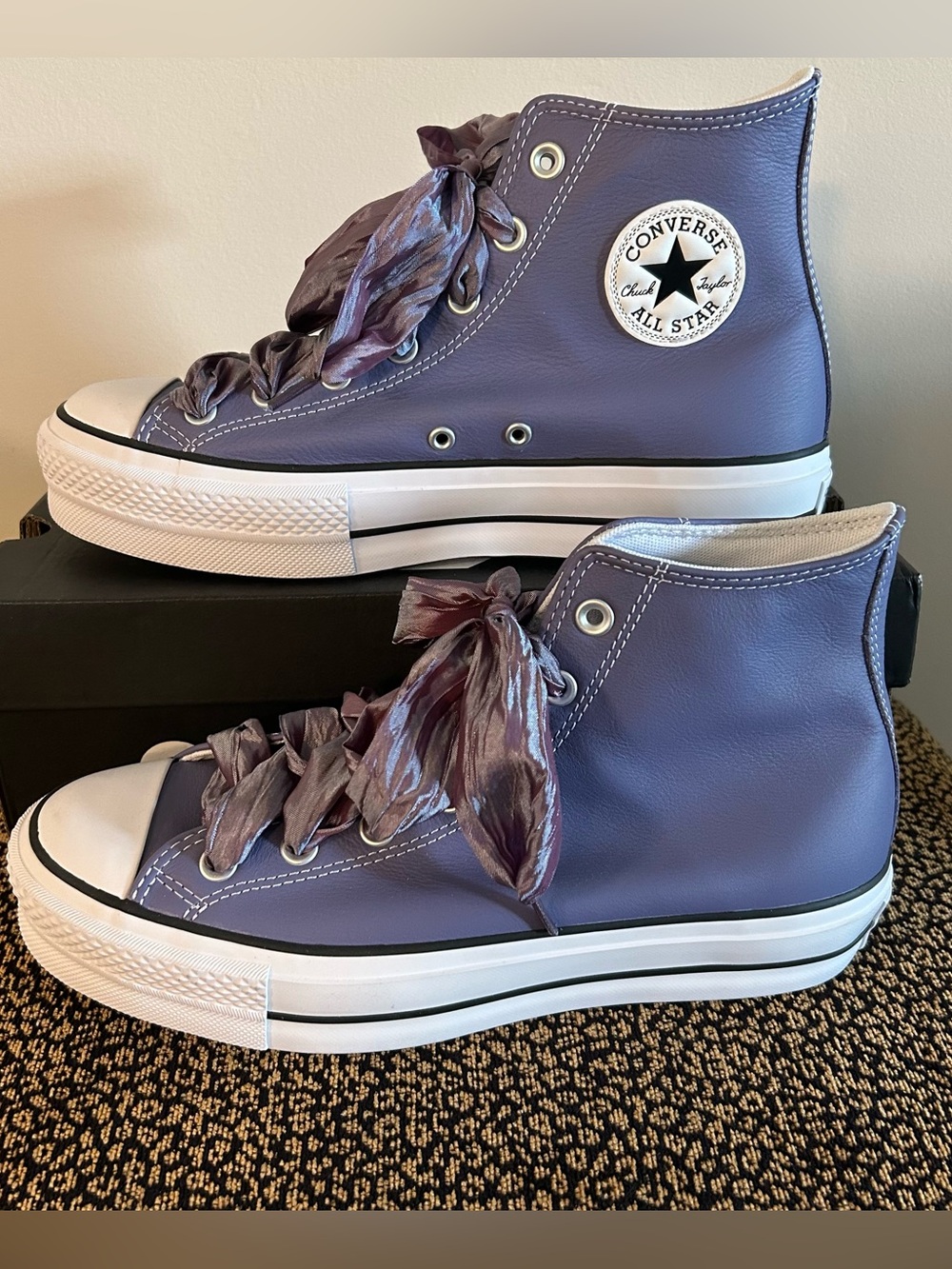 NEW Converse Women's High Top Leather Platform in Purple w Bonus Ribbon Laces